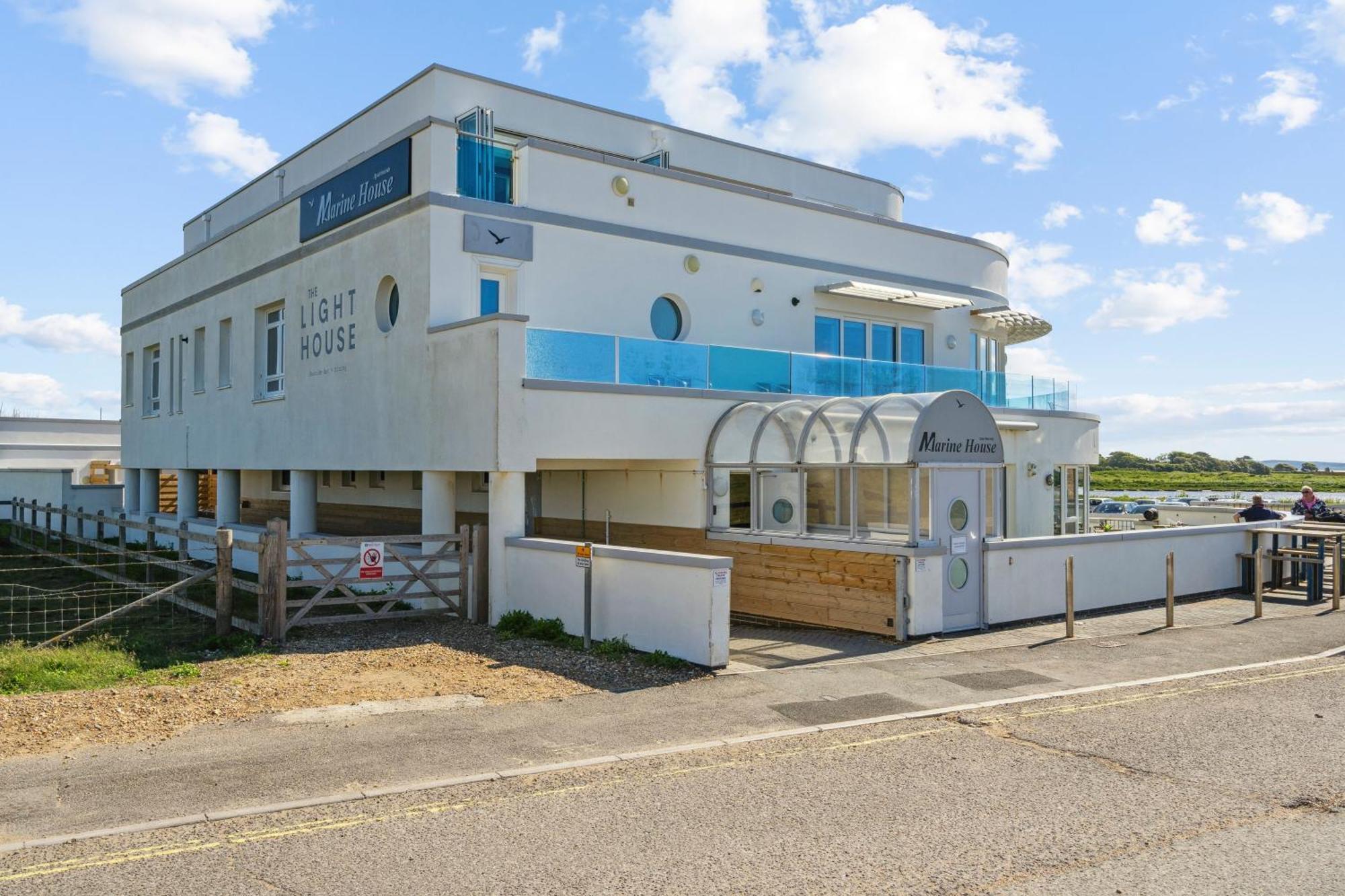 Готель Marine House Лімінгтон Екстер'єр фото